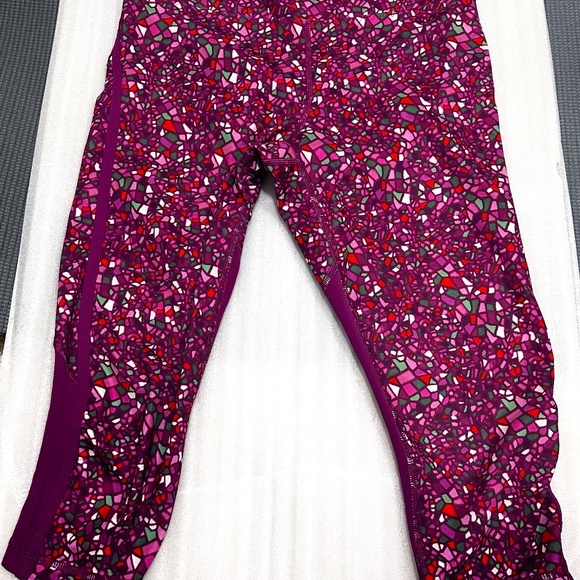 lululemon athletica Pants - Lululemon Crop Leggings Pink Purple